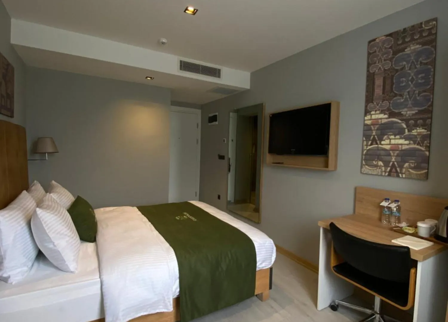 Gardenmode Airport Hotel Tasoluk