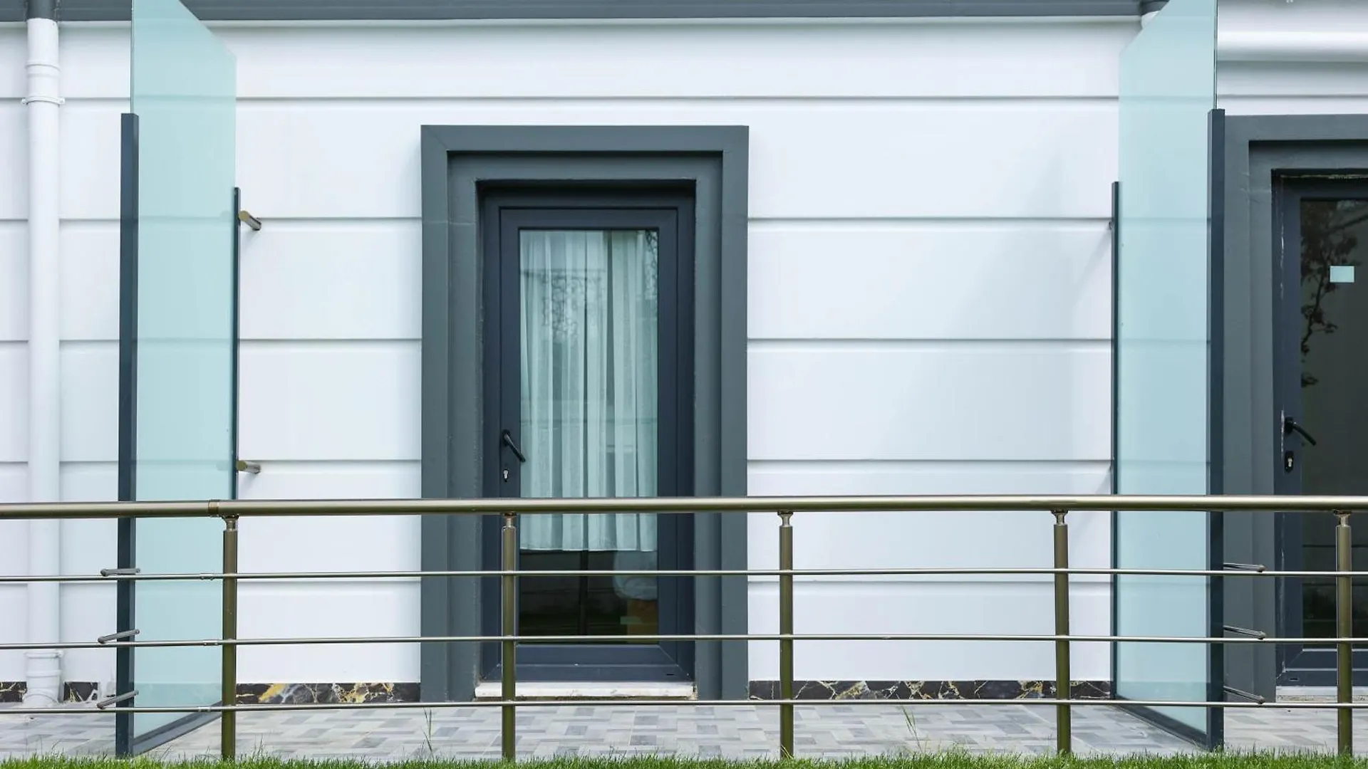 Gardenmode Airport Hotel Tasoluk
