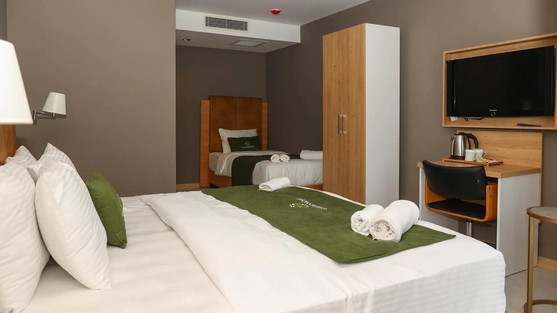 Gardenmode Airport Hotel Tasoluk